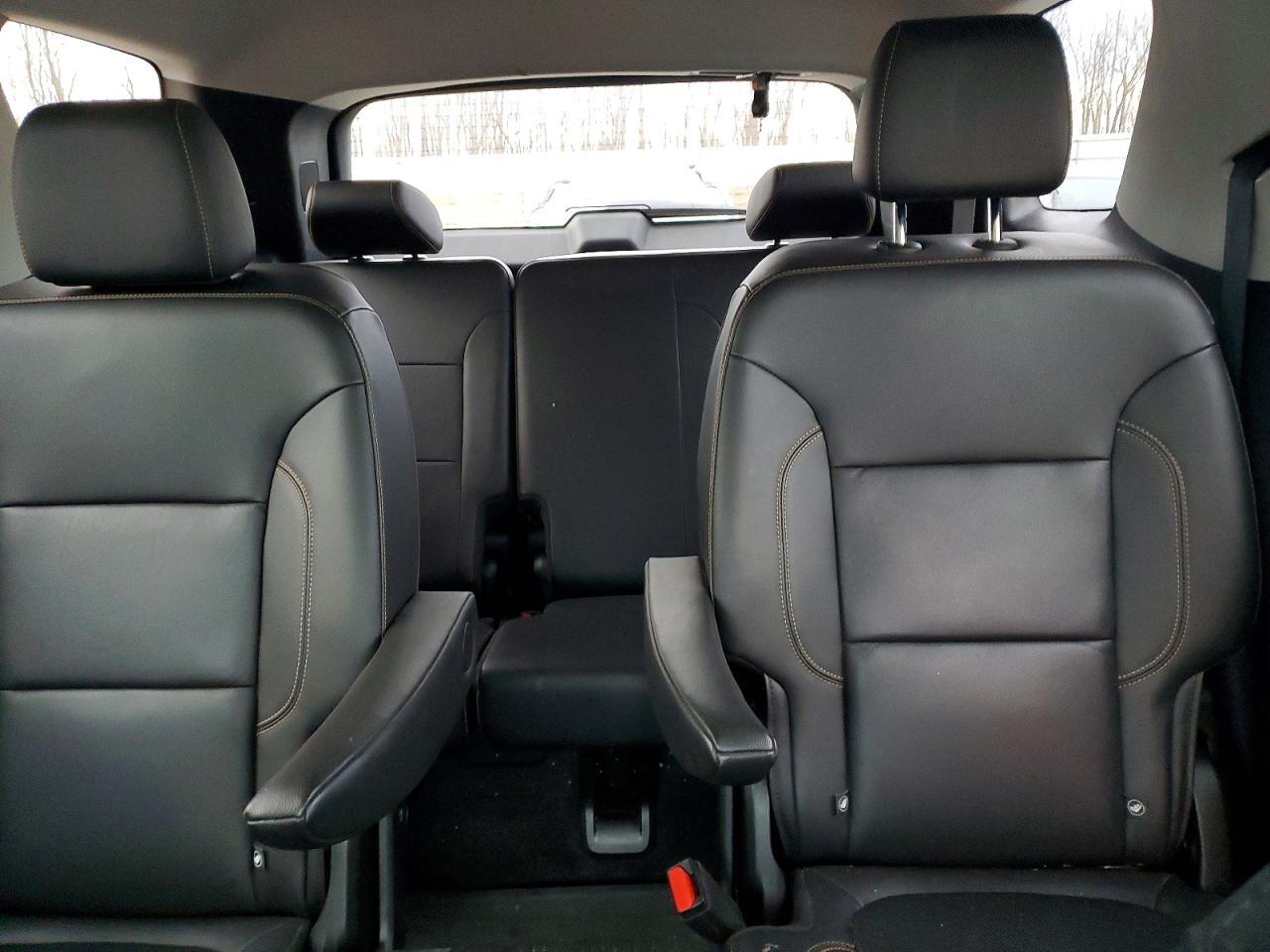 2021 Chevrolet Traverse Lt - zdjęcie 10