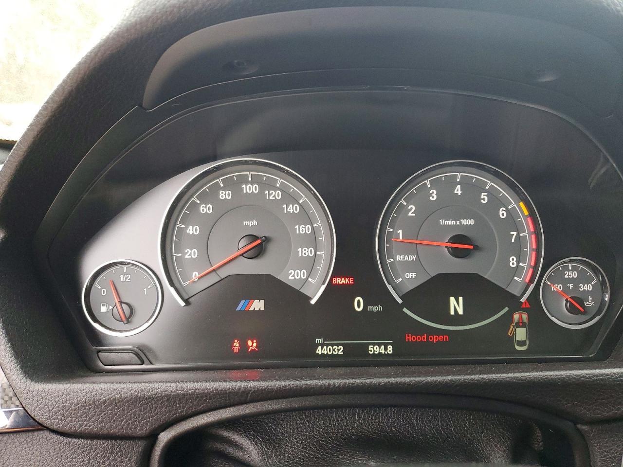 2016 BMW M4 - zdjęcie 9