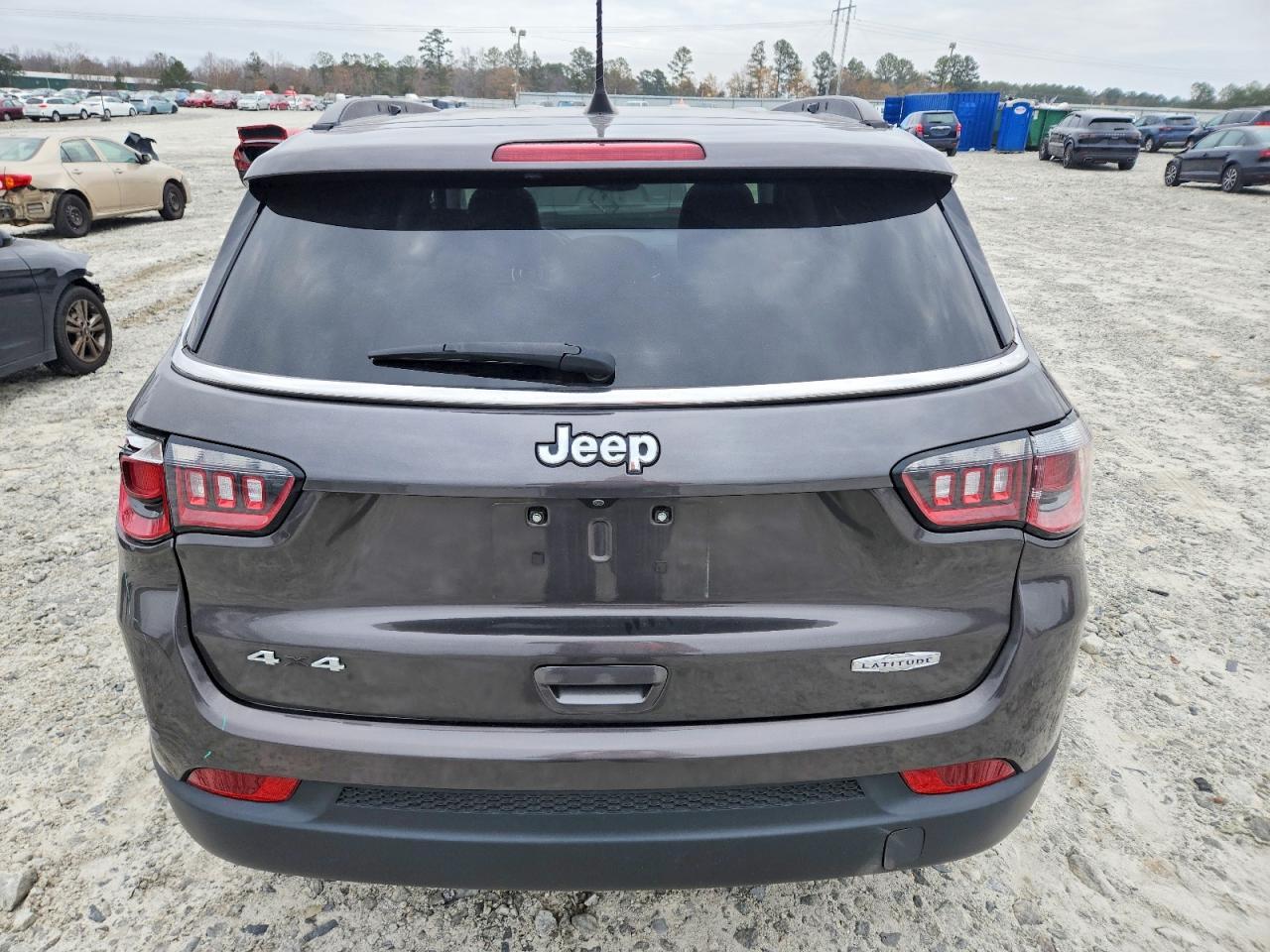 2019 Jeep Compass Latitude - zdjęcie 6