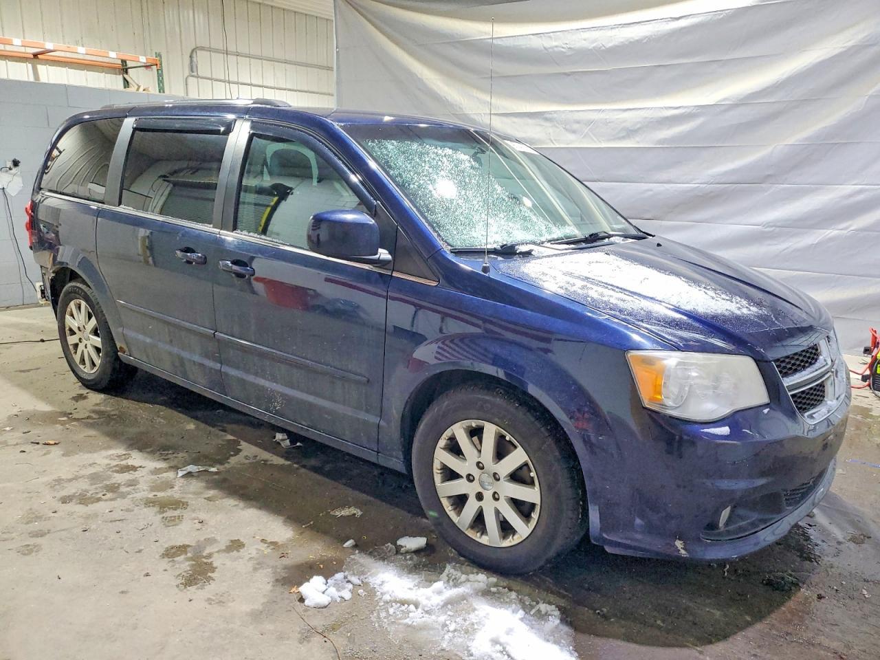 2013 Dodge Grand Caravan Crew - zdjęcie 4