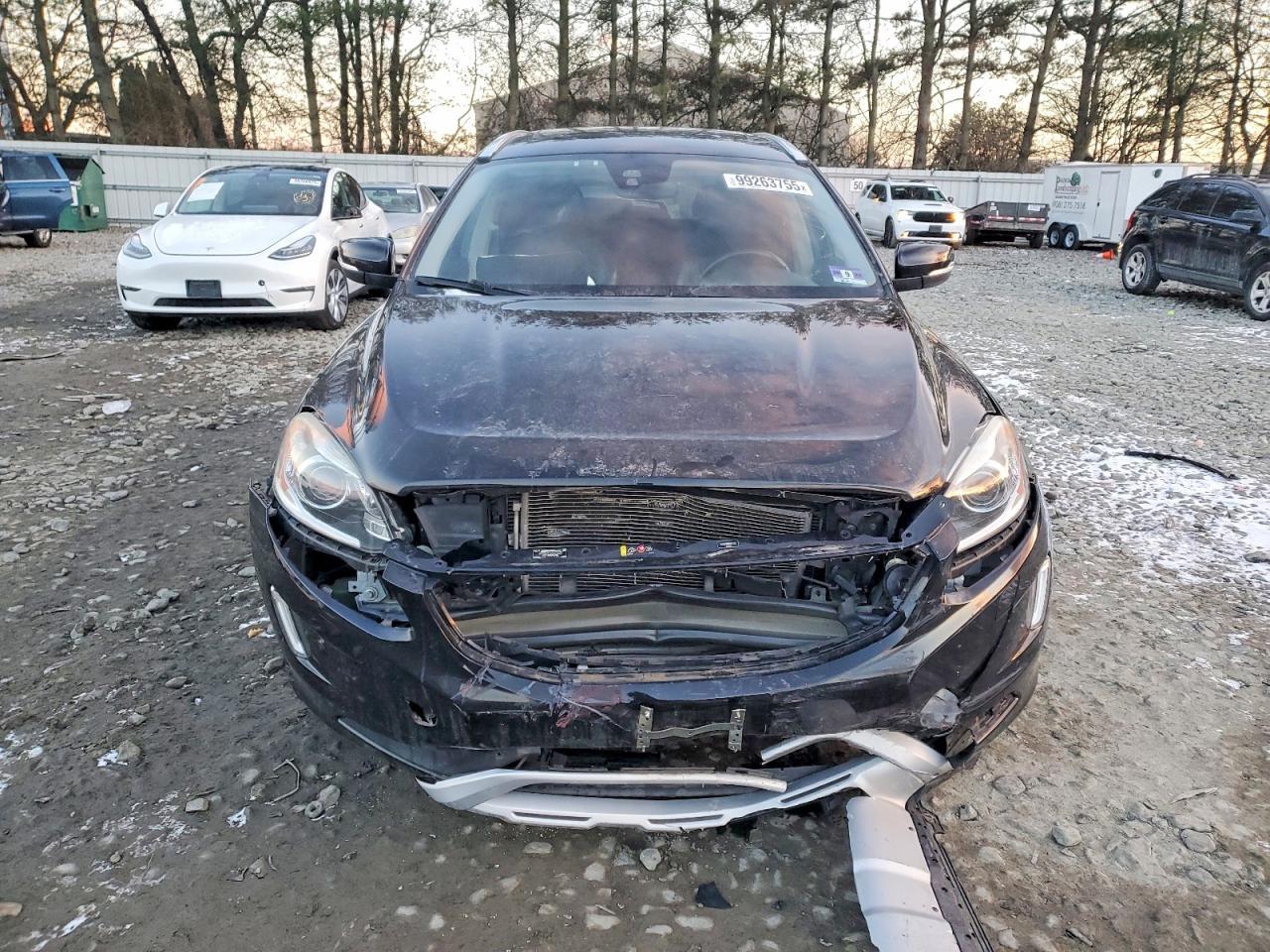 2017 Volvo Xc60 T6 Dynamic - zdjęcie 5