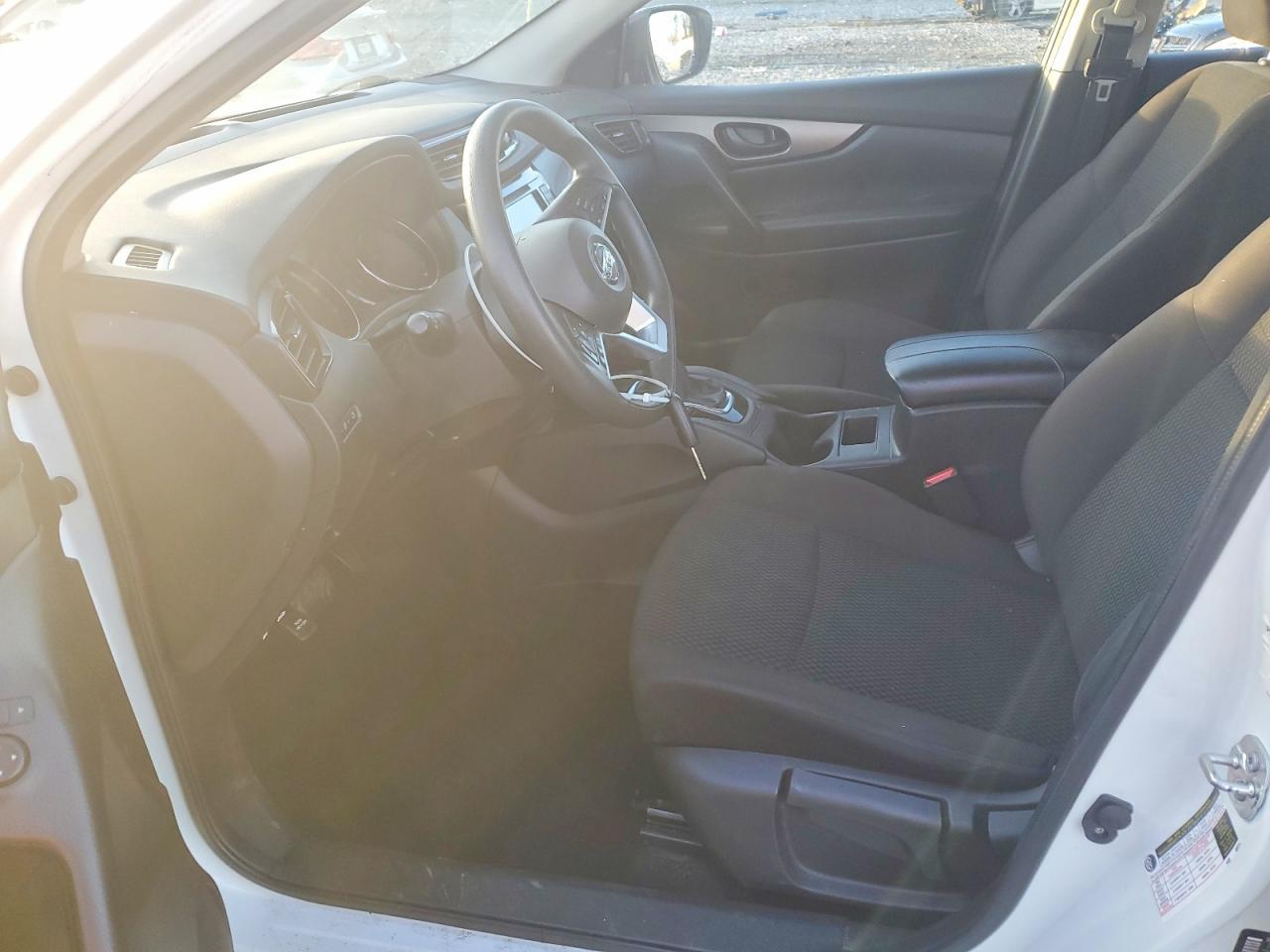 2021 Nissan Rogue Sport S - zdjęcie 7