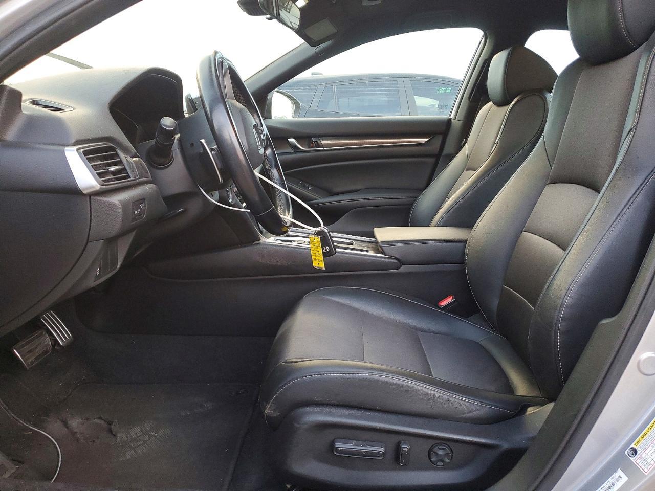 2022 Honda Accord Hybrid Sport - zdjęcie 7