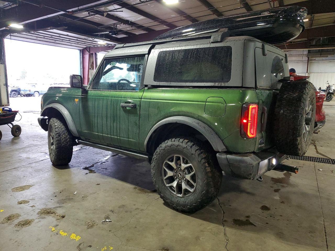 2023 Ford Bronco Base - zdjęcie 2