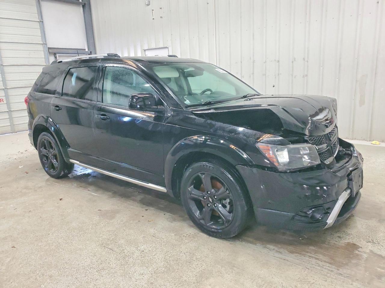 2020 Dodge Journey Crossroad - zdjęcie 4