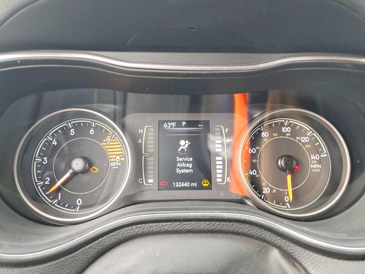 2019 Jeep Cherokee Latitude Plus - zdjęcie 9