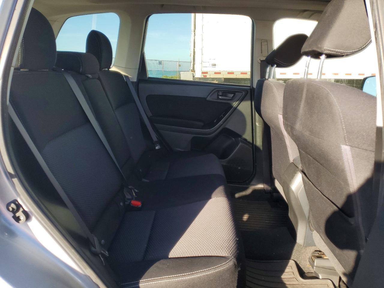 2015 Subaru Forester 2.5I Premium - zdjęcie 11