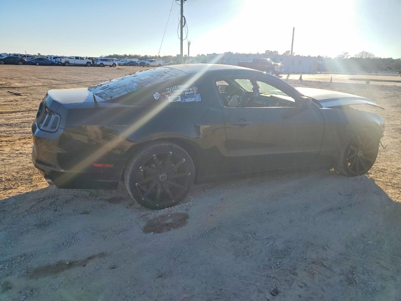 2014 Ford Mustang - zdjęcie 3