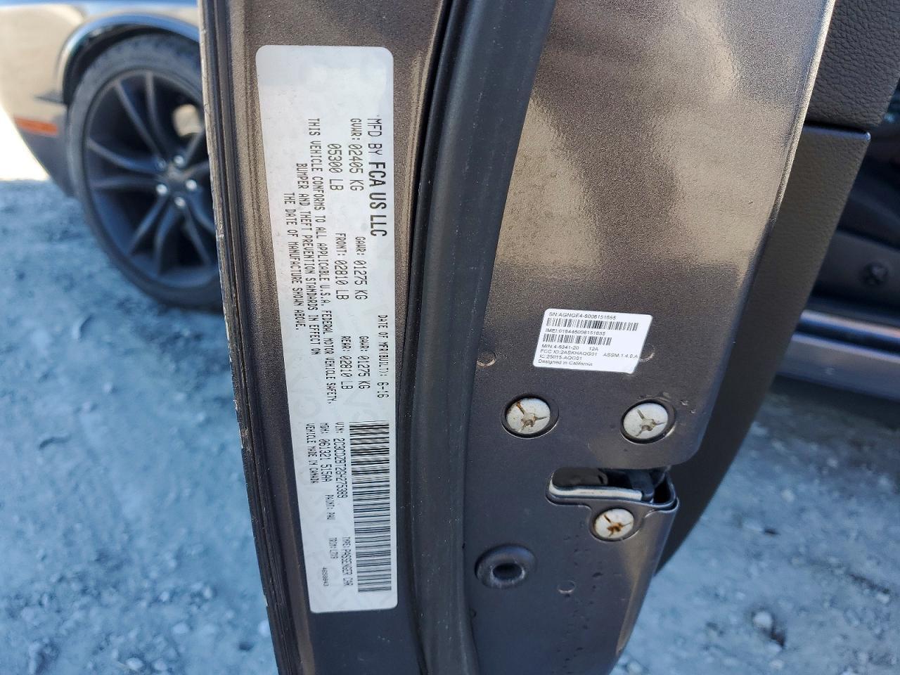 2016 Dodge Challenger R/T - zdjęcie 12