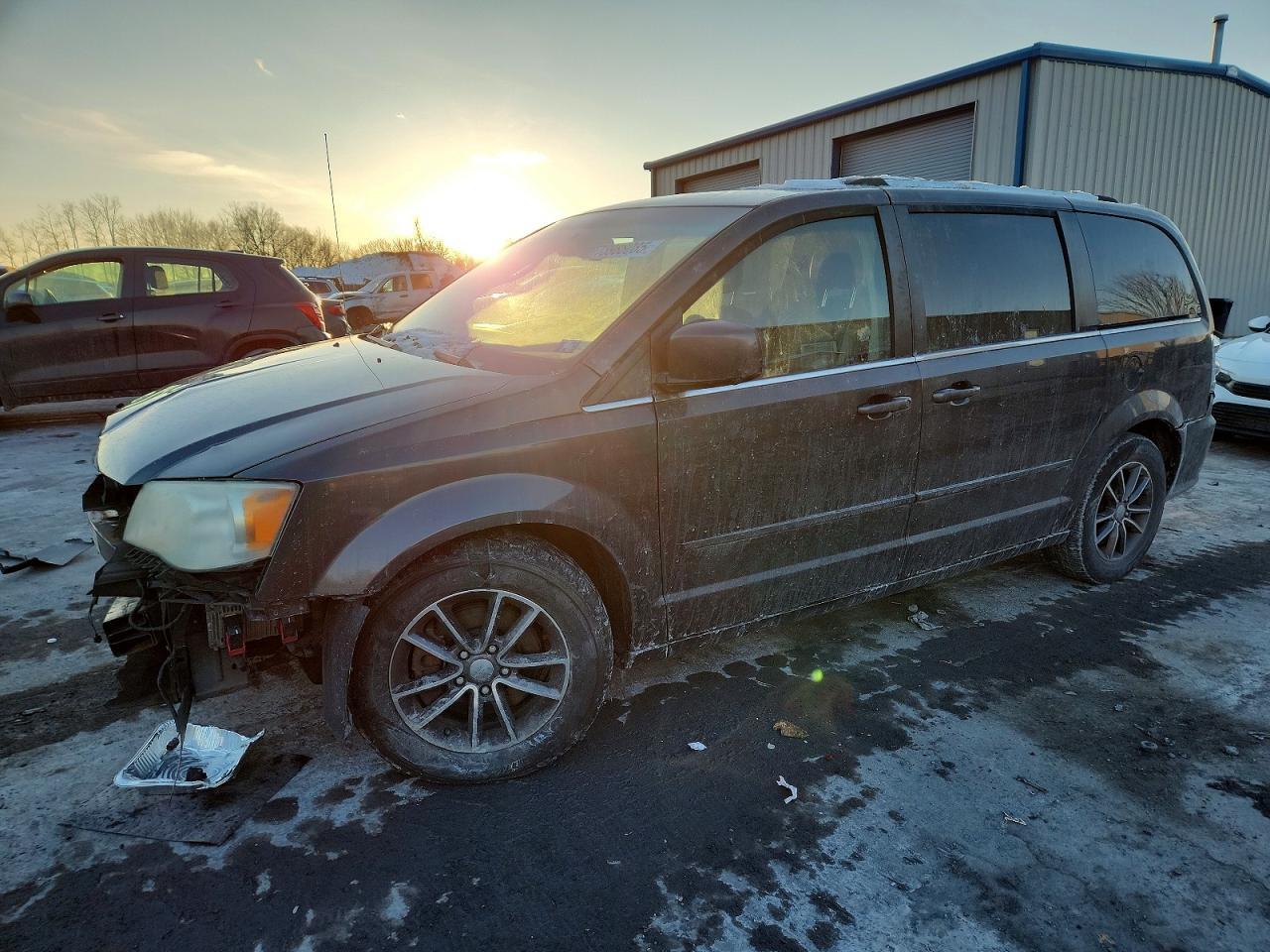 2016 Dodge Grand Caravan Sxt - zdjęcie główne