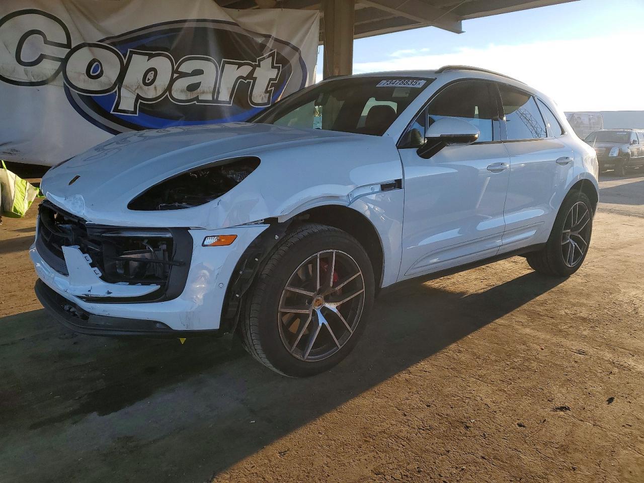 2022 Porsche Macan