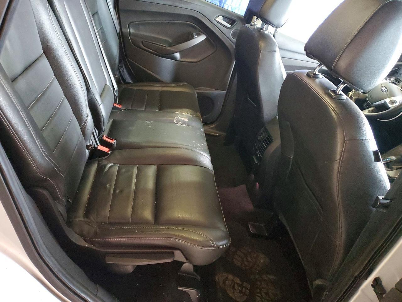 2015 Ford Escape Titanium - zdjęcie 11