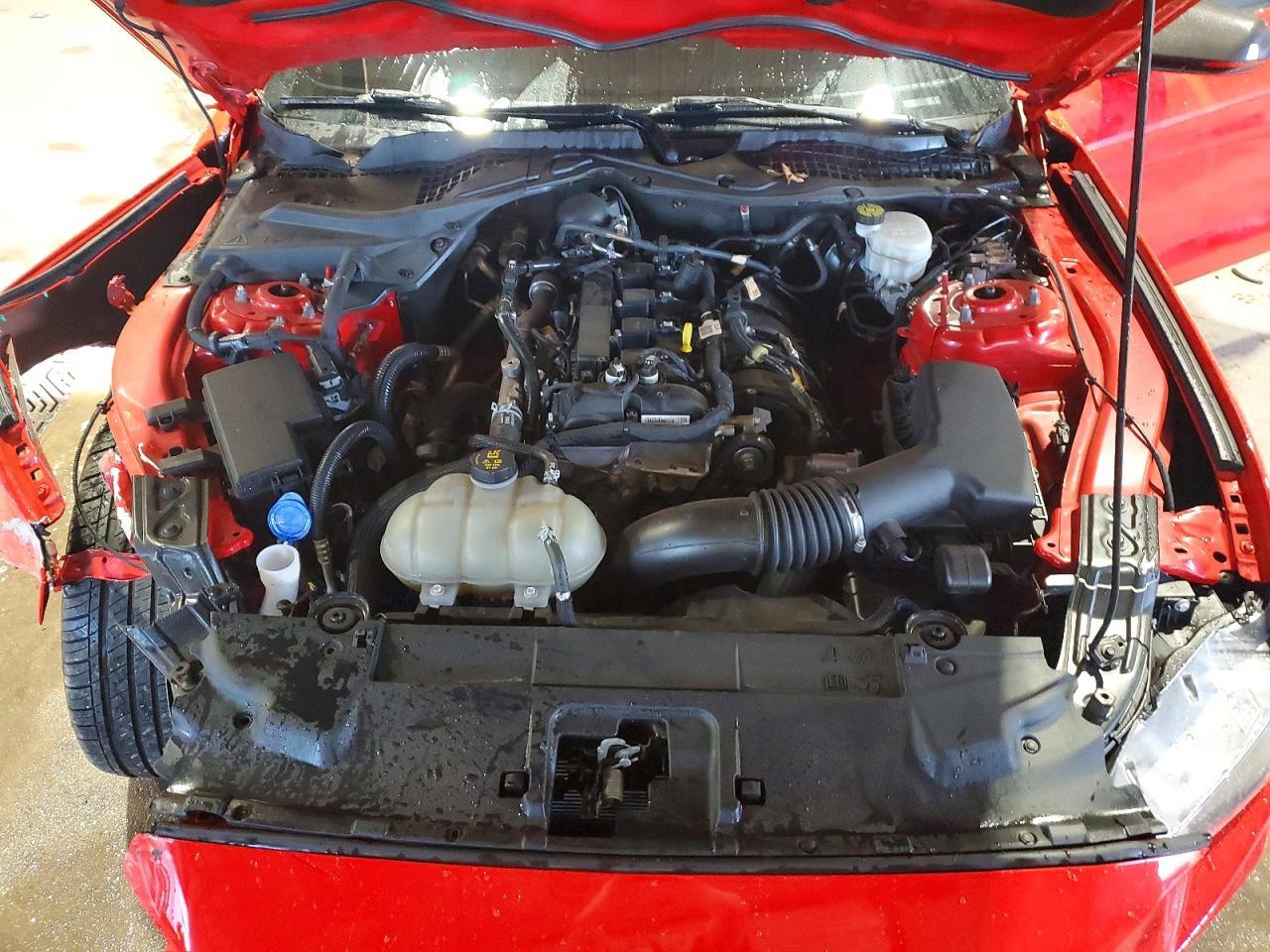 2021 Ford Mustang - zdjęcie 11