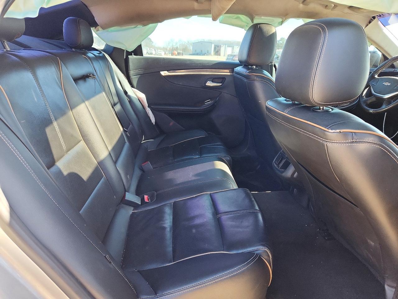 2015 Chevrolet Impala Ltz - zdjęcie 10