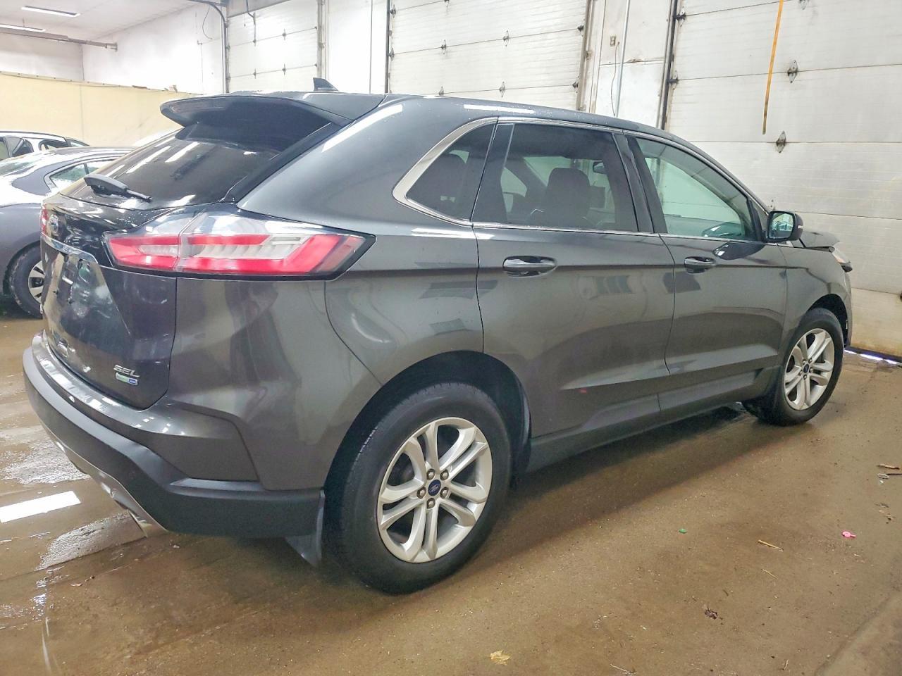 2020 Ford Edge Sel - zdjęcie 3