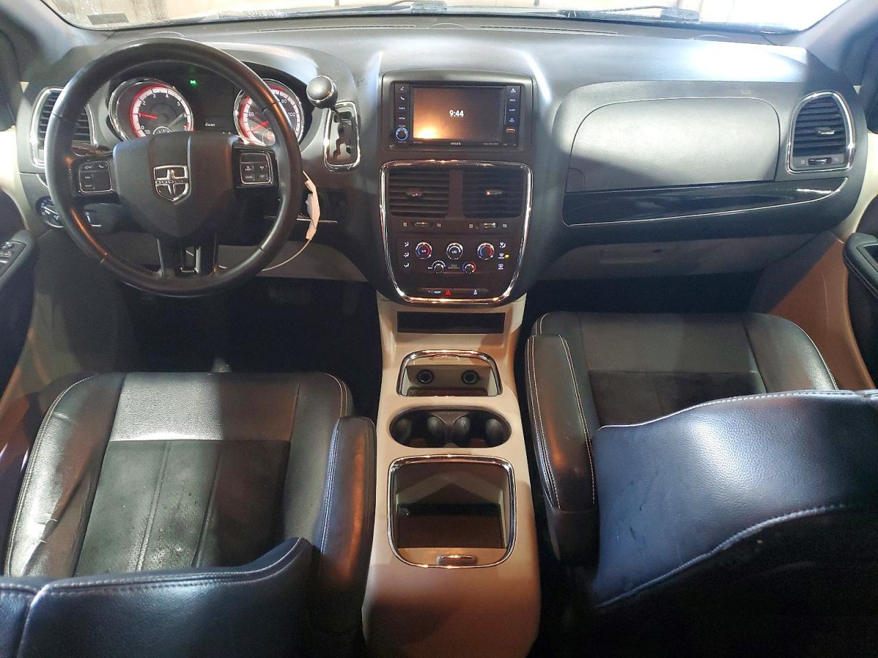 2017 Dodge Grand Caravan Sxt - zdjęcie 8