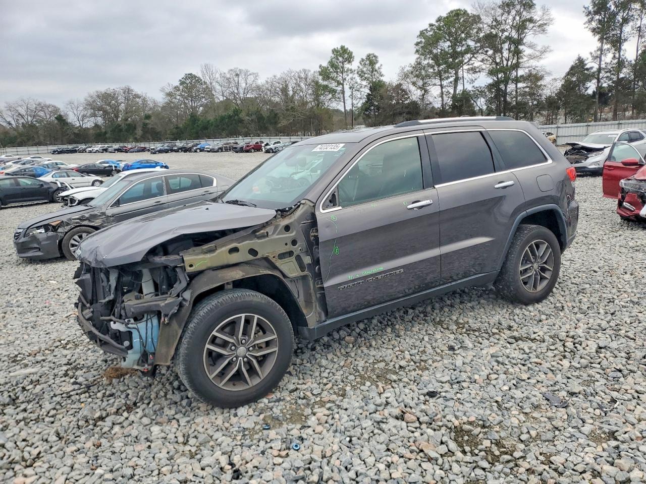 2017 Jeep Grand Cherokee Limited - zdjęcie główne