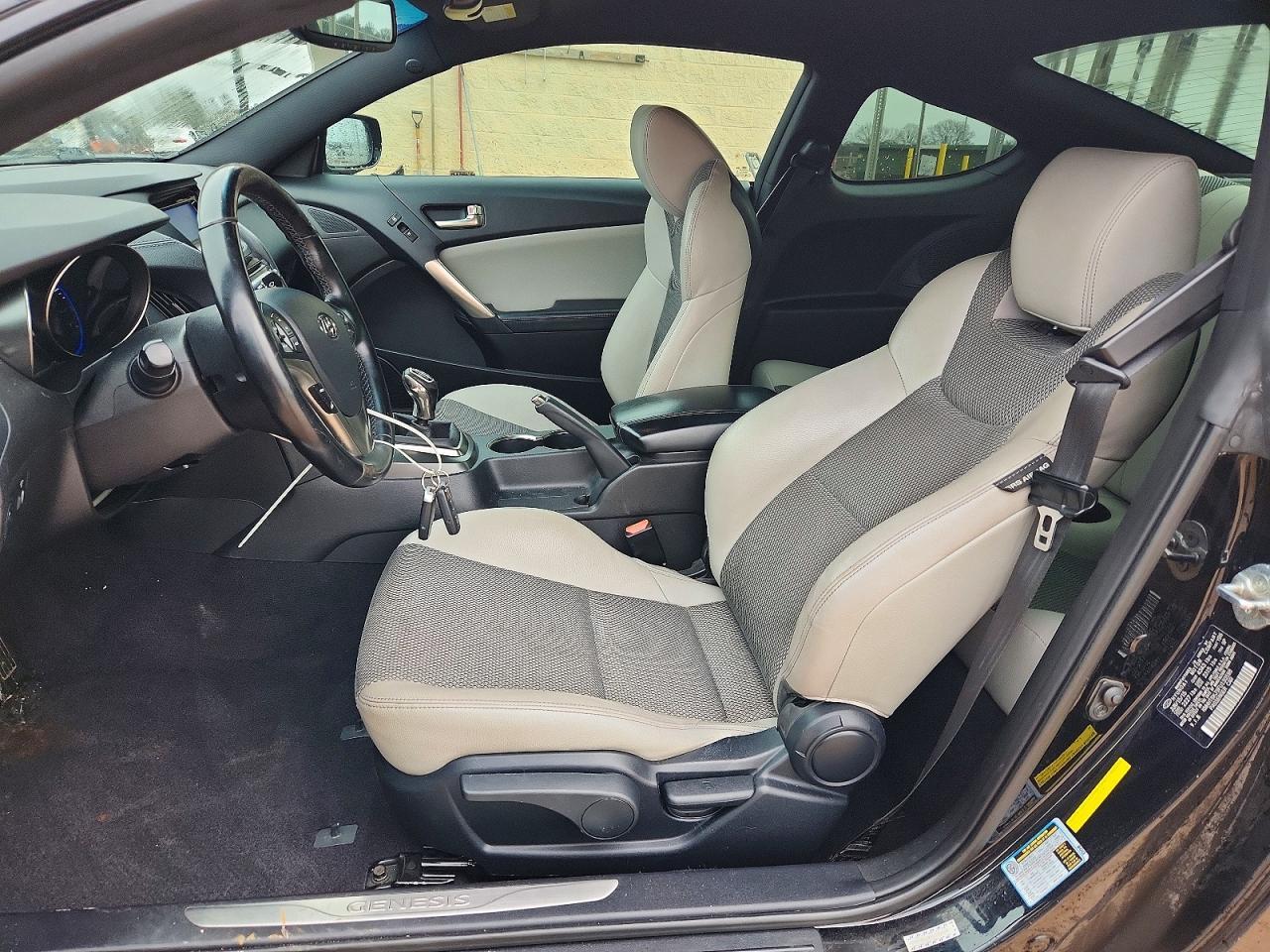 2015 Hyundai Genesis Coupe 3.8L - zdjęcie 7