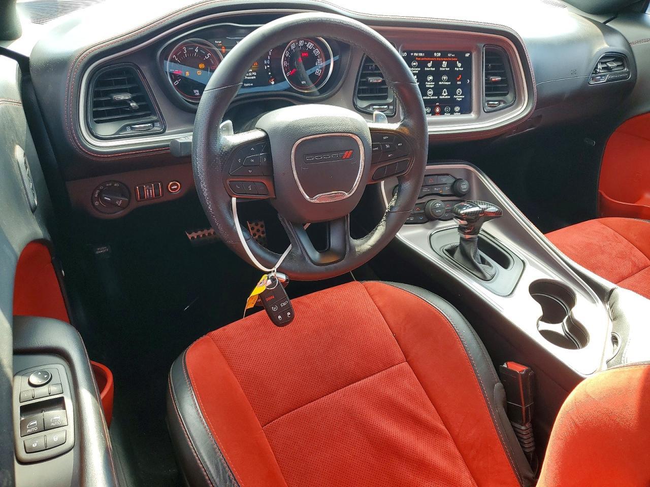 2022 Dodge Challenger R/T - zdjęcie 8