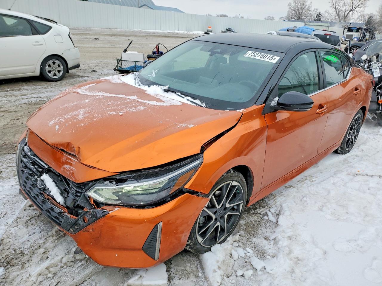 2024 Nissan Sentra Sr - zdjęcie główne