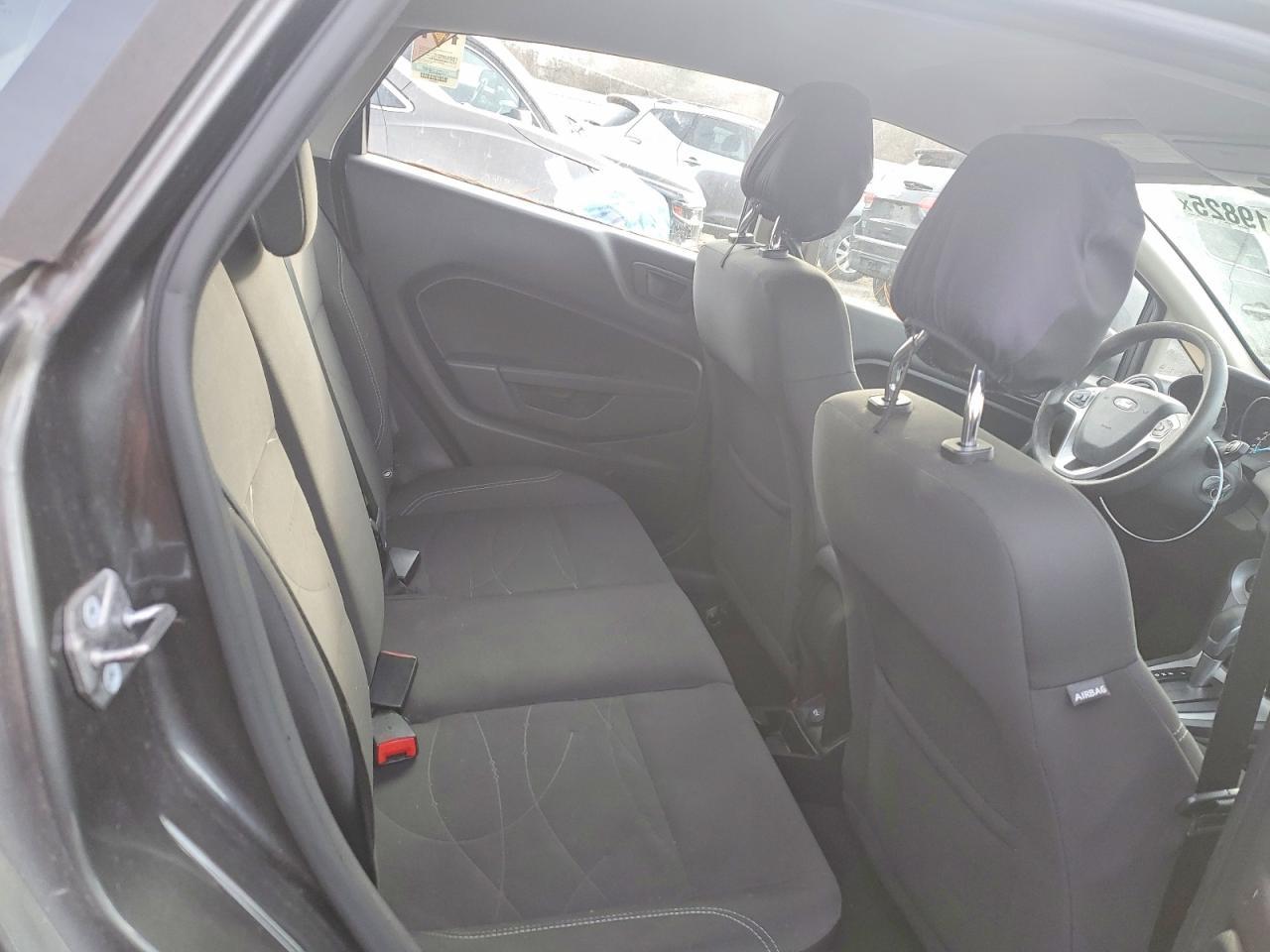 2017 Ford Fiesta Se - zdjęcie 10