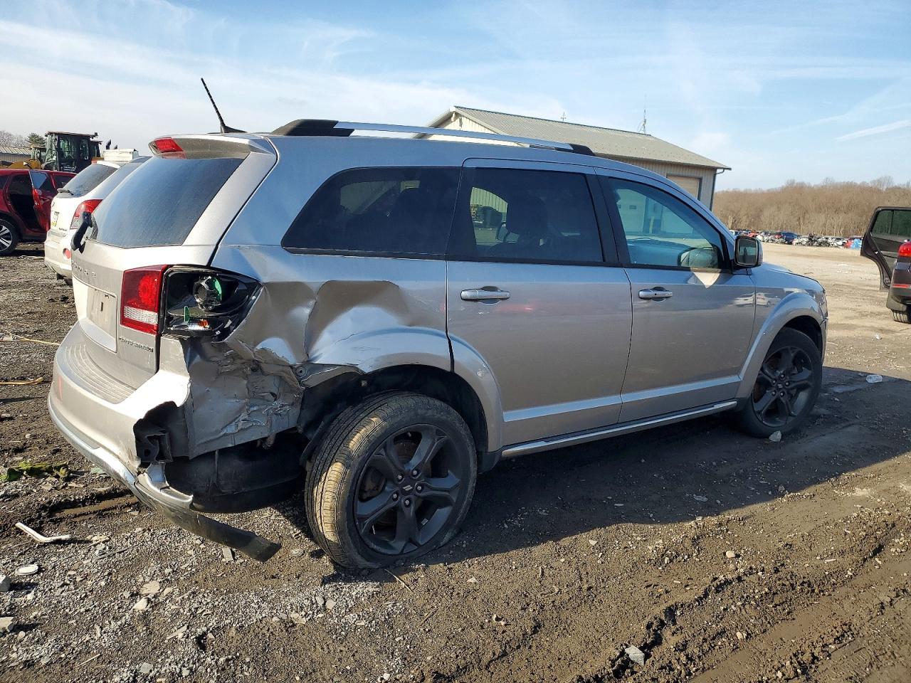 2018 Dodge Journey Crossroad - zdjęcie 3