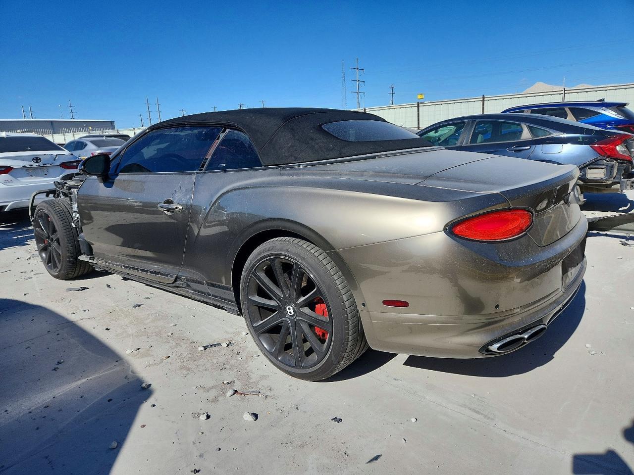 2021 Bentley Continental Gt - zdjęcie 2