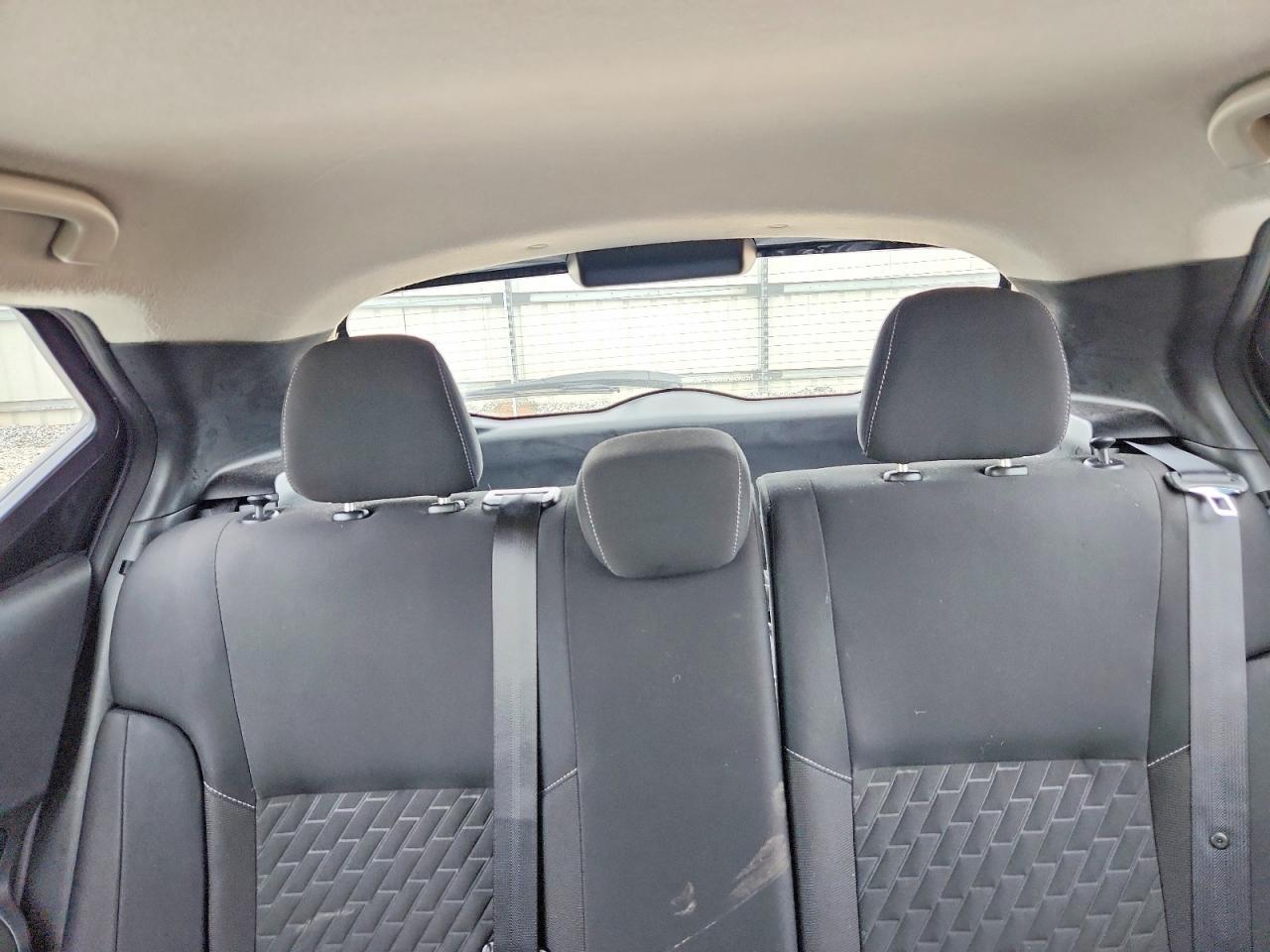 2021 Nissan Kicks S - zdjęcie 10