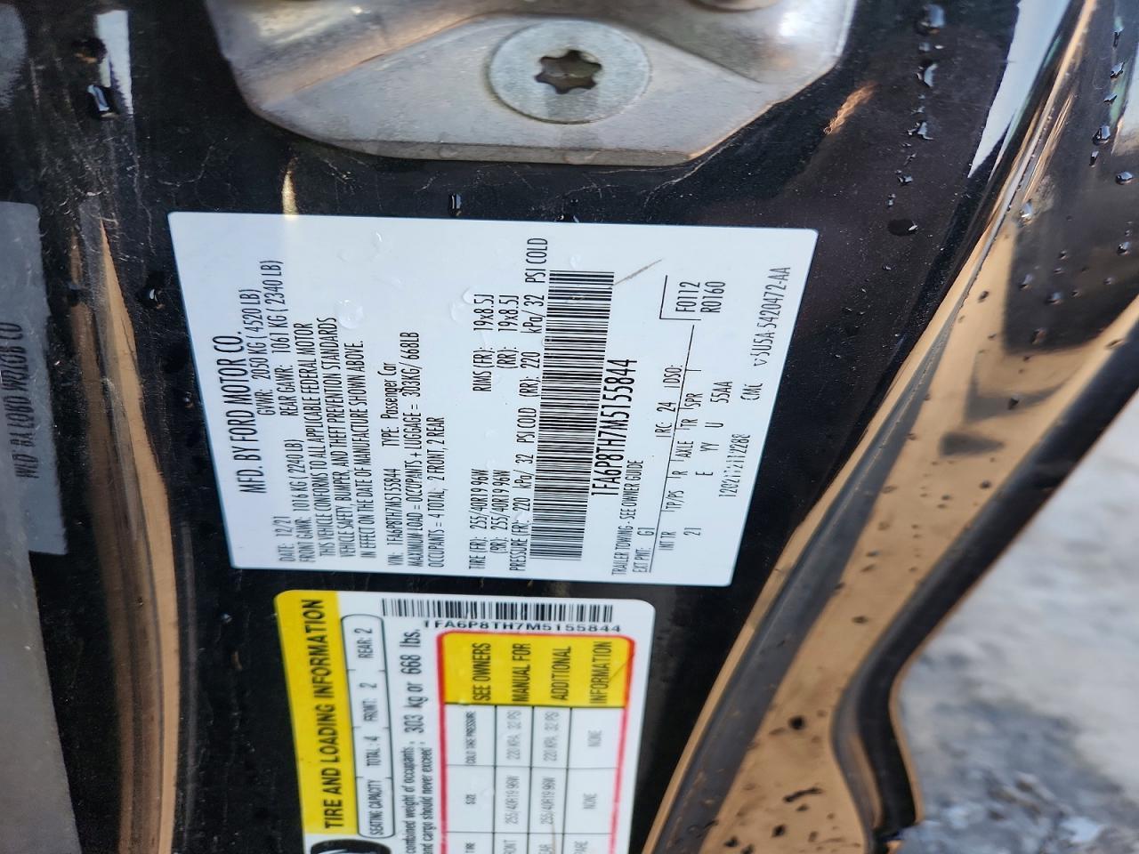 2021 Ford Mustang - zdjęcie 13