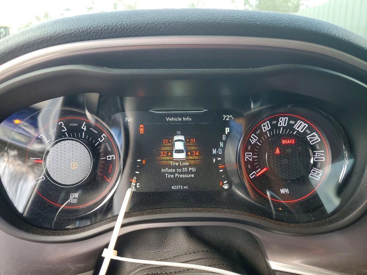 2022 Dodge Challenger Gt - zdjęcie 9