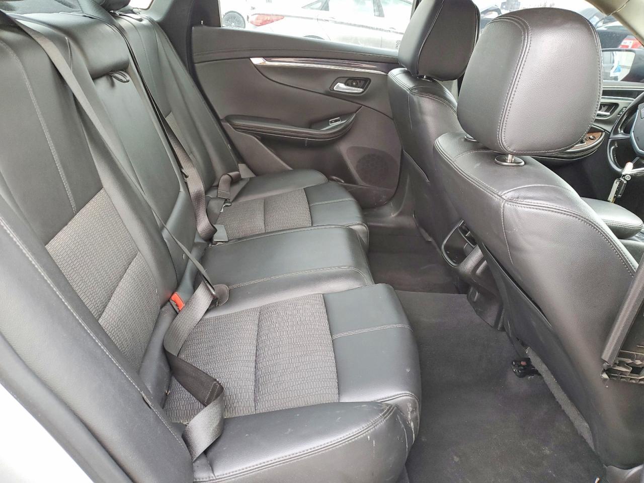 2017 Chevrolet Impala Lt - zdjęcie 10