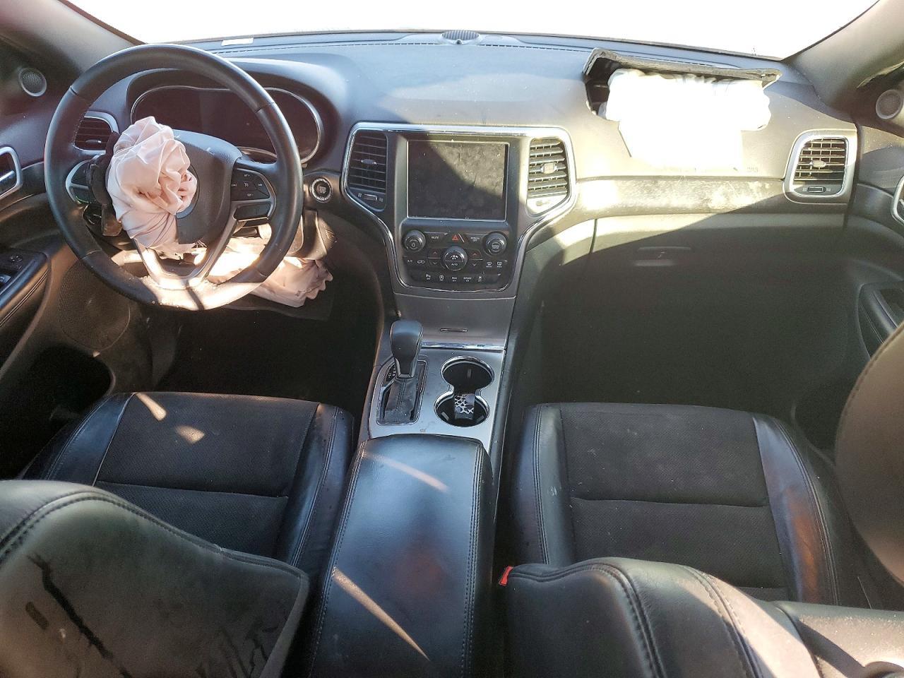2018 Jeep Grand Cherokee Laredo - zdjęcie 8