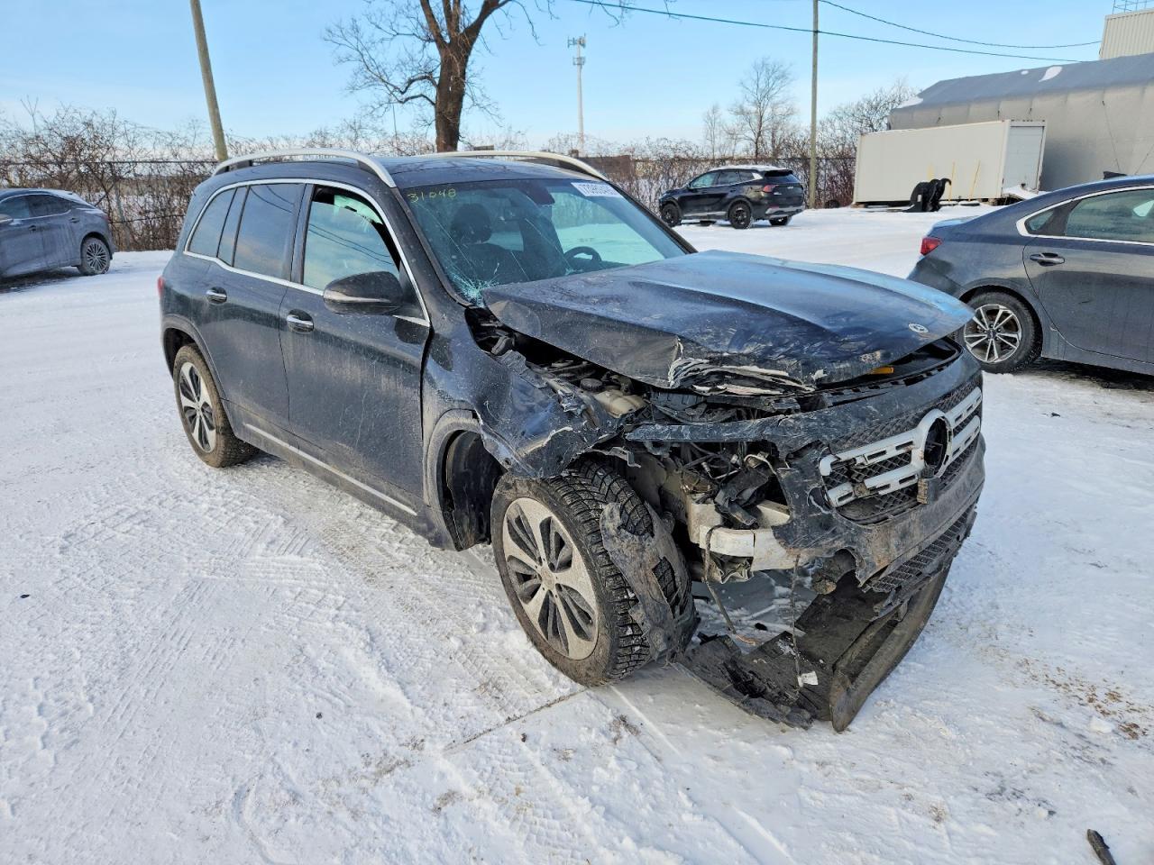 2022 Mercedes-Benz Truck Glb250 4Dr Awd - zdjęcie 4