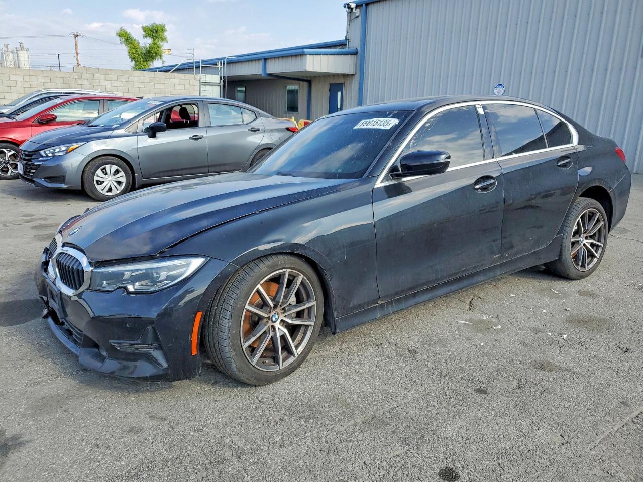 BMW Seria 3 - zdjęcie 1