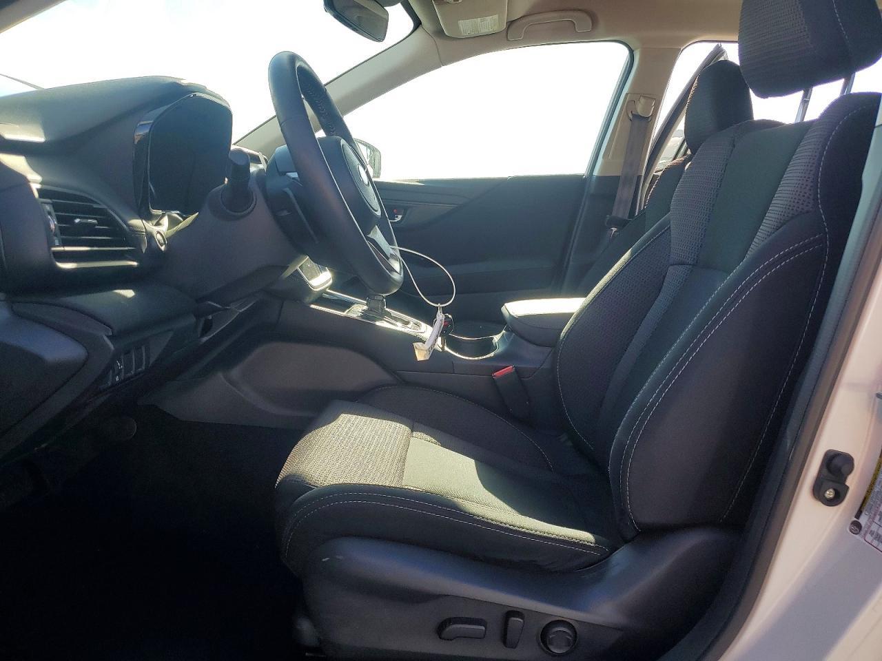 2025 Subaru Outback Premium - zdjęcie 7