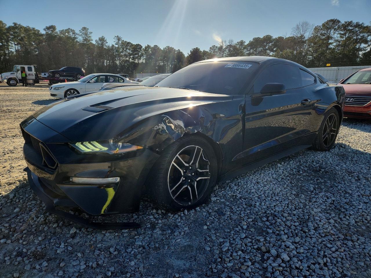 2020 Ford Mustang - zdjęcie główne