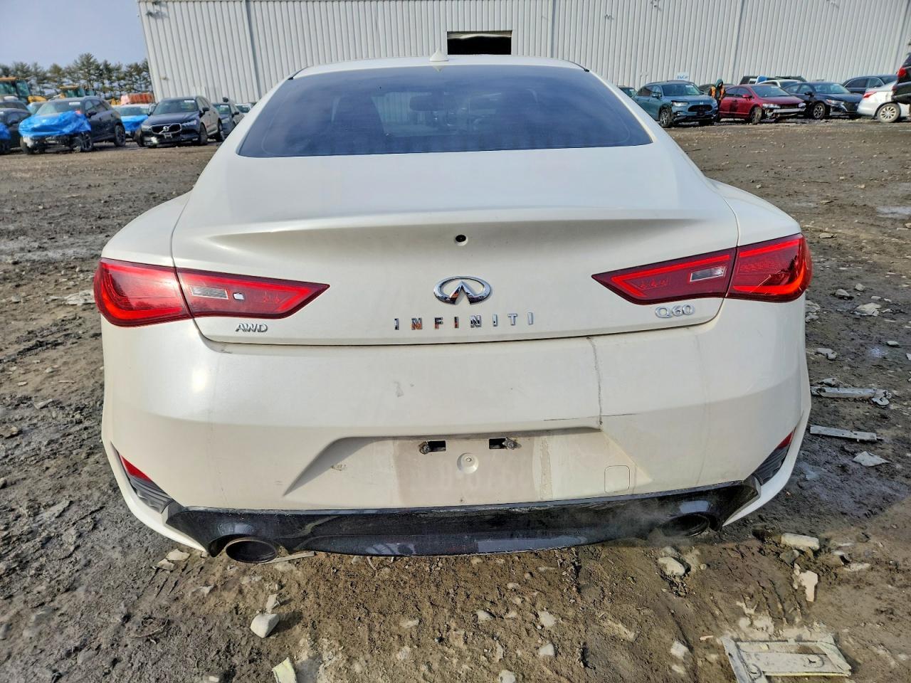2018 Infiniti Q60 Luxe 300 - zdjęcie 6