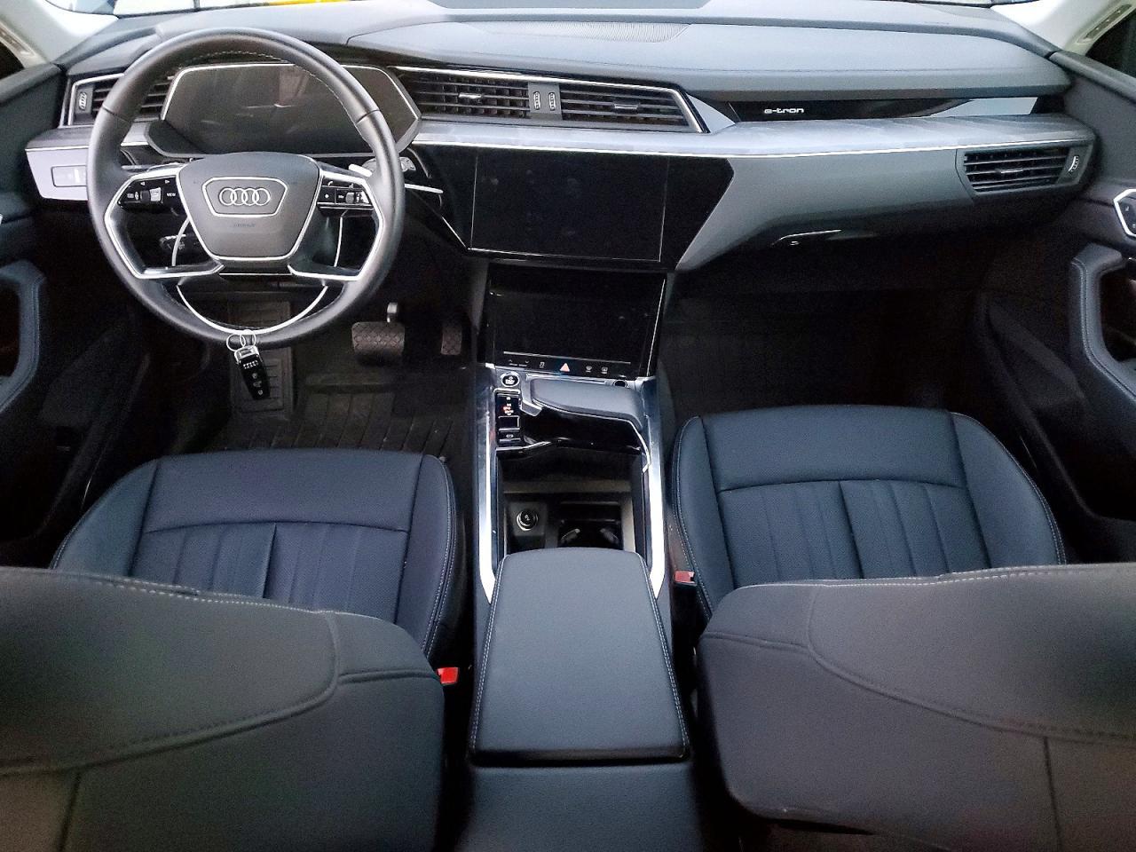 2024 Audi Q8 E-Tron Premium Plus - zdjęcie 8