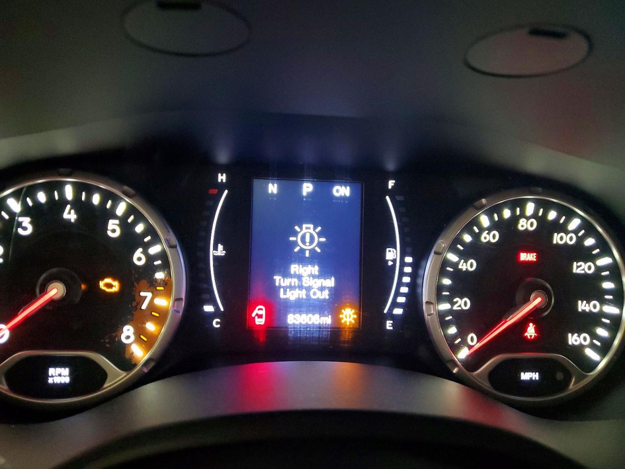 2018 Jeep Renegade Latitude - zdjęcie 9