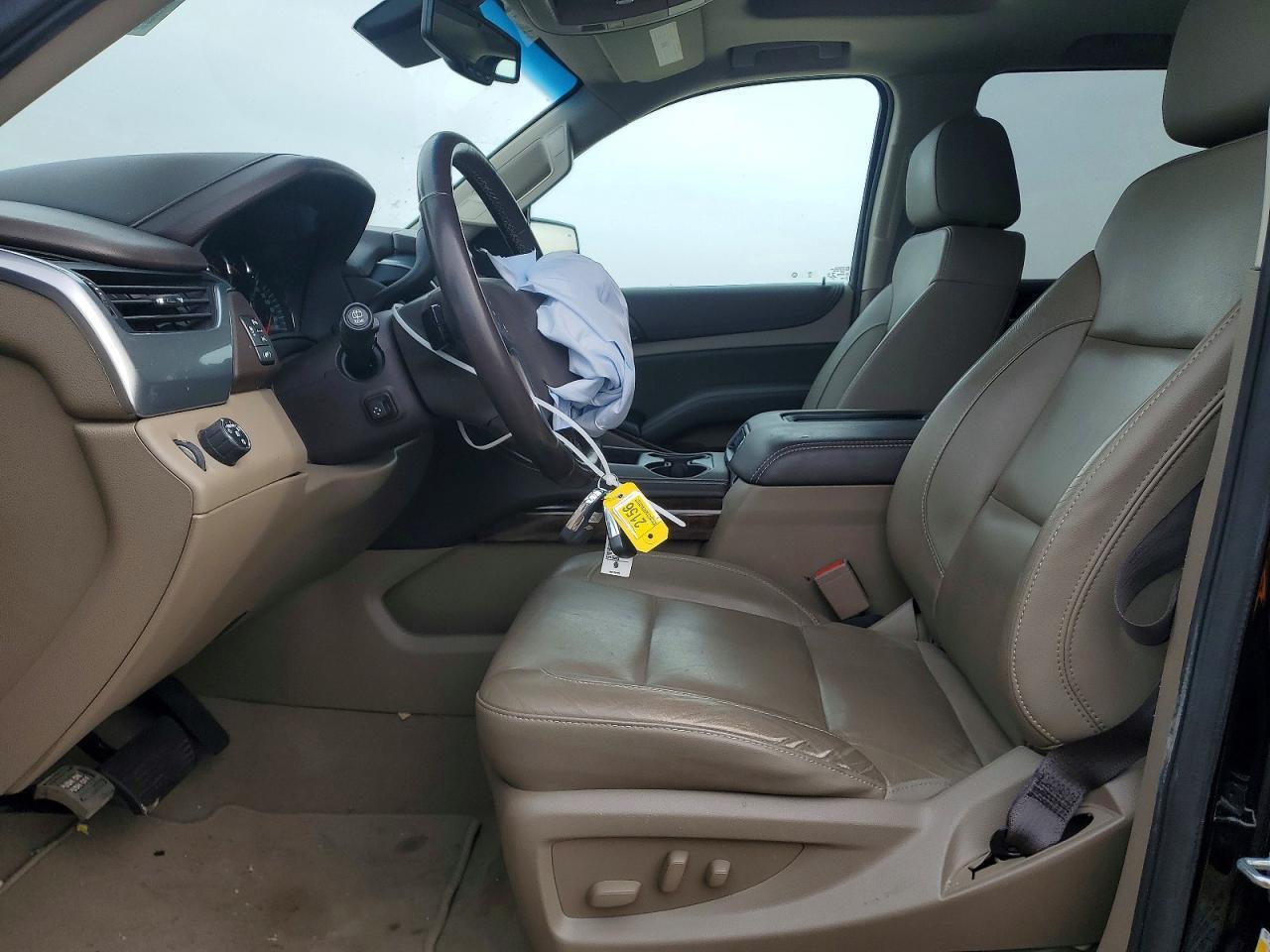 2020 Chevrolet Tahoe C1500 Lt - zdjęcie 7