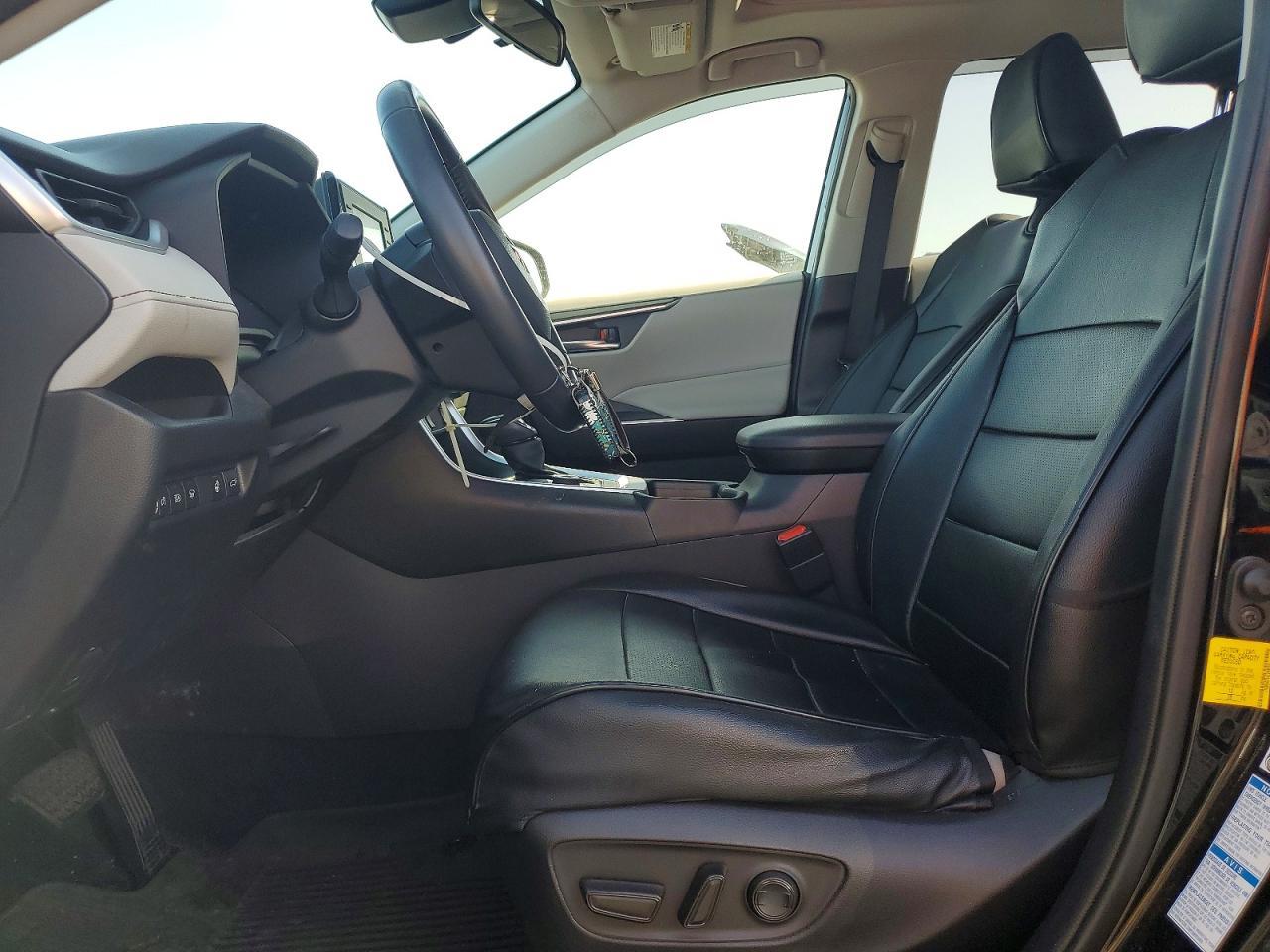 2020 Toyota Rav4 Hybrid Xle - zdjęcie 7