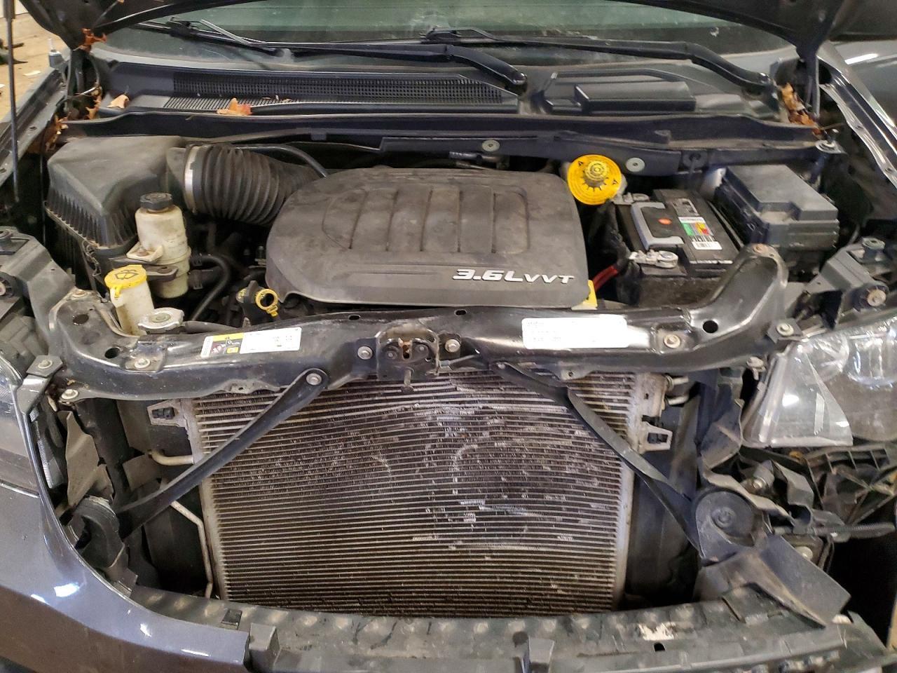 2016 Dodge Grand Caravan R/T - zdjęcie 12