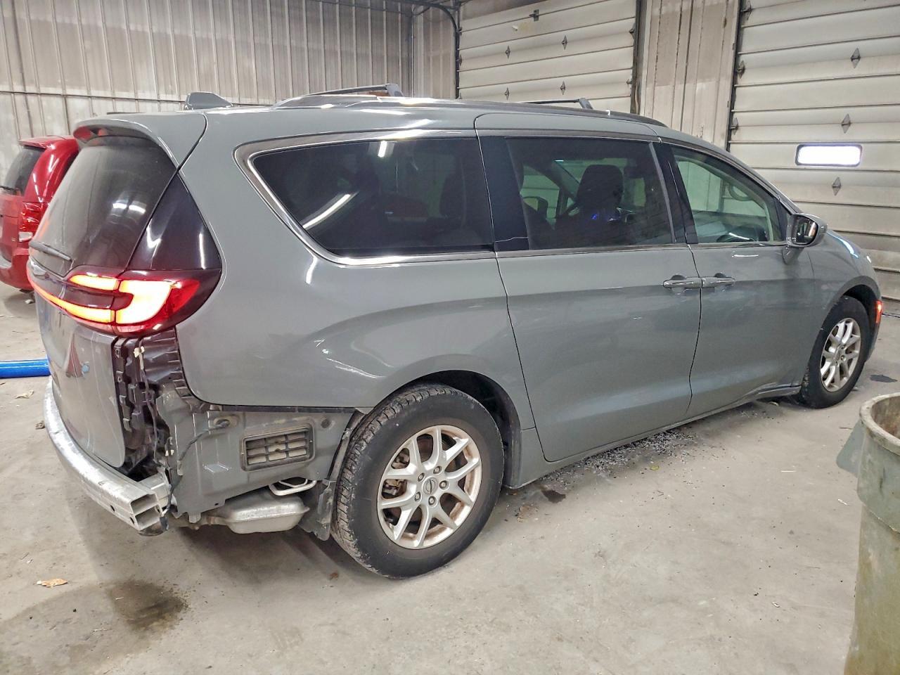 2021 Chrysler Pacifica Touring L - zdjęcie 3