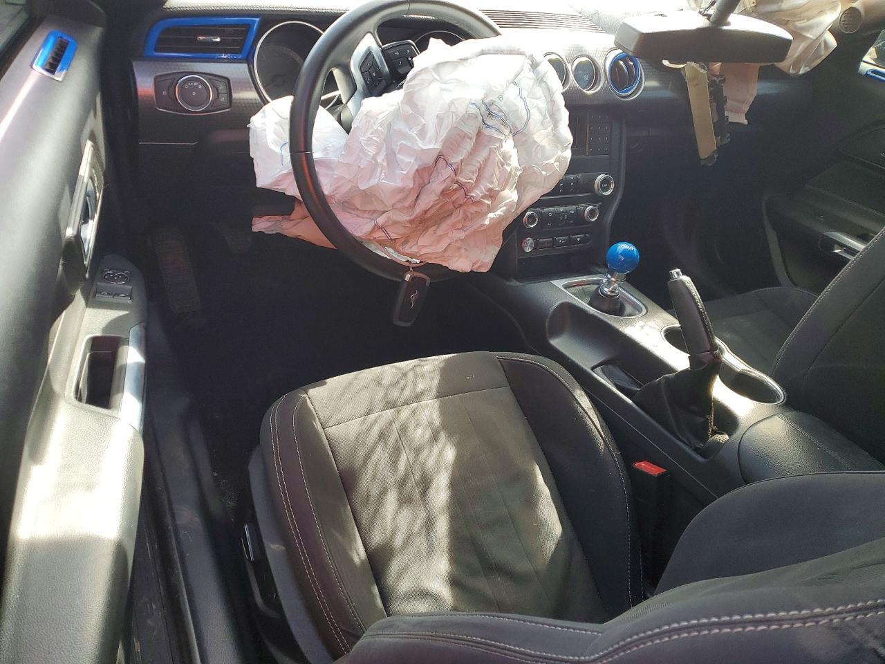 2019 Ford Mustang Gt - zdjęcie 8