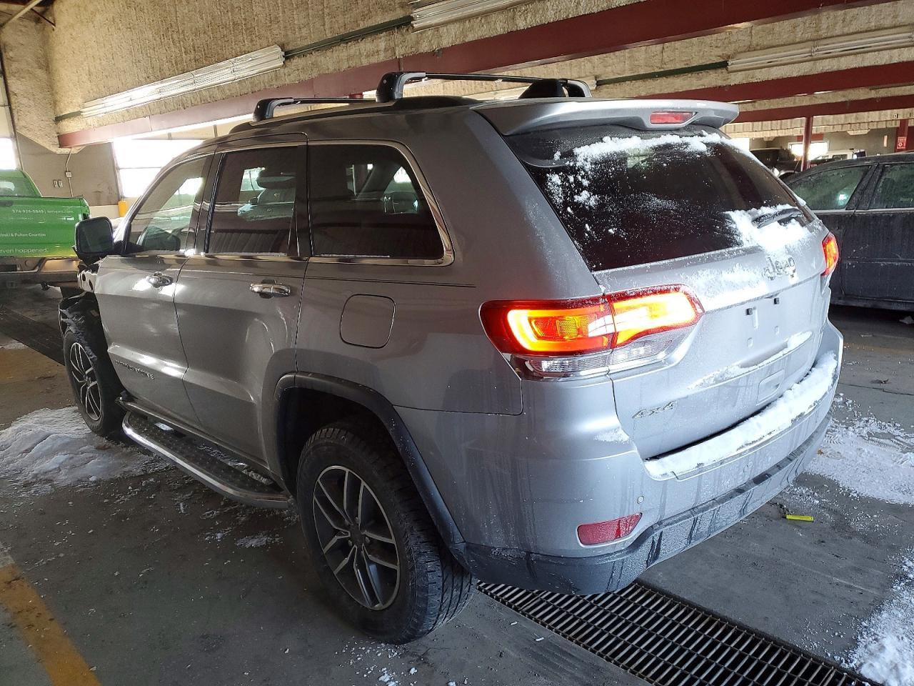 2021 Jeep Grand Cherokee Limited - zdjęcie 2