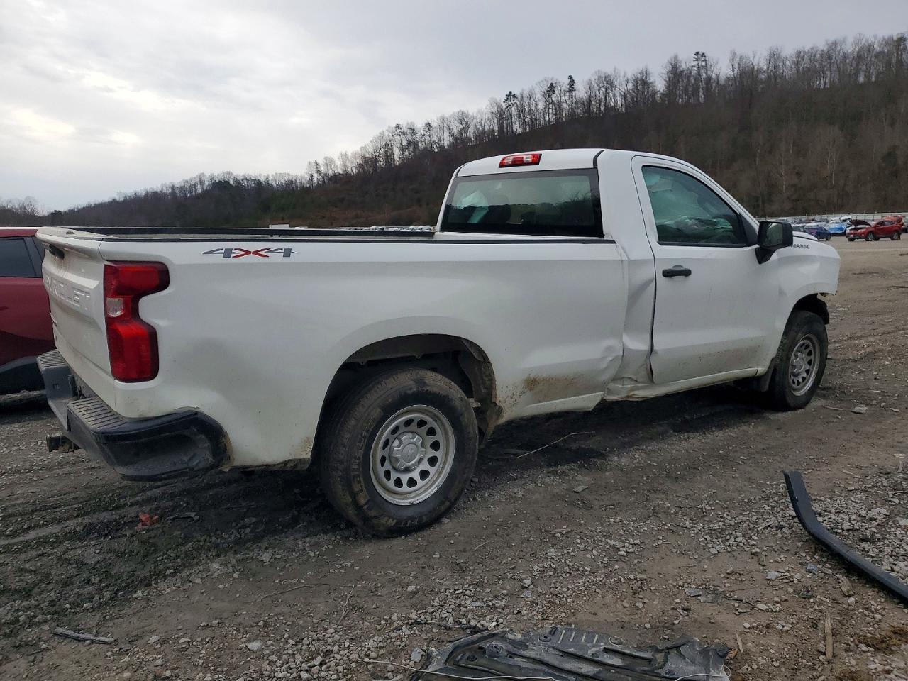 2020 Chevrolet Silverado K1500 - zdjęcie 3