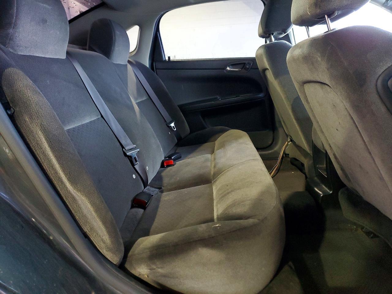 2015 Chevrolet Impala Limited Lt - zdjęcie 10