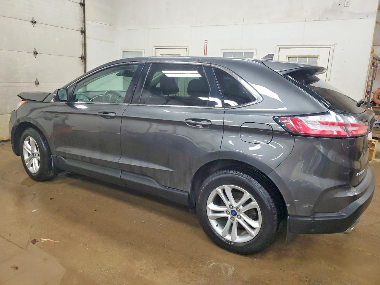 2020 Ford Edge Sel - zdjęcie 2