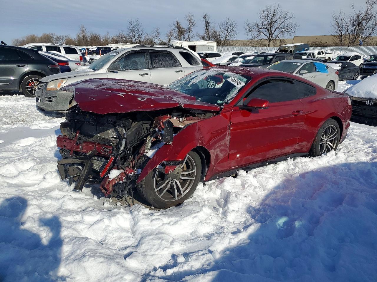 2016 Ford Mustang - zdjęcie główne