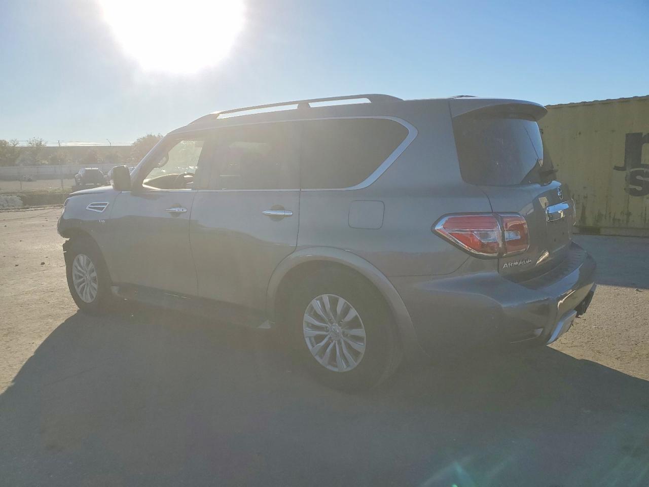 2018 Nissan Armada Sv - zdjęcie 2